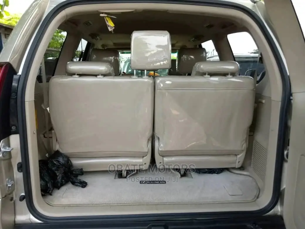 Lexus GX 470 2007 Gold