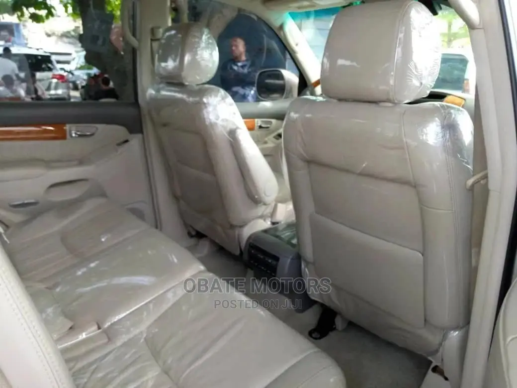 Lexus GX 470 2007 Gold