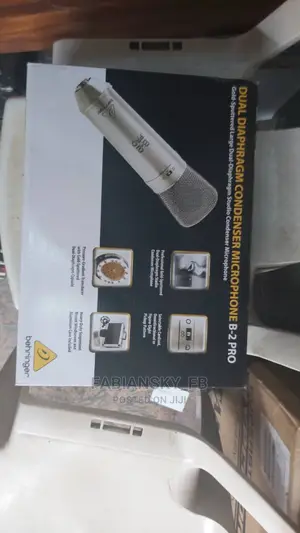Professional Condenser Microphone Behringer B2 Pro