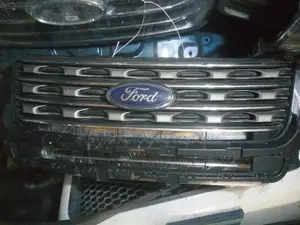 2016-2018 Ford Explorer Front Grill