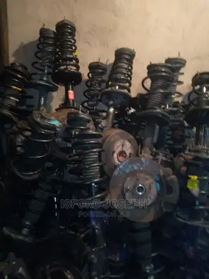 Front Shock Back With Hub for Camry and Corolla 05 07/010