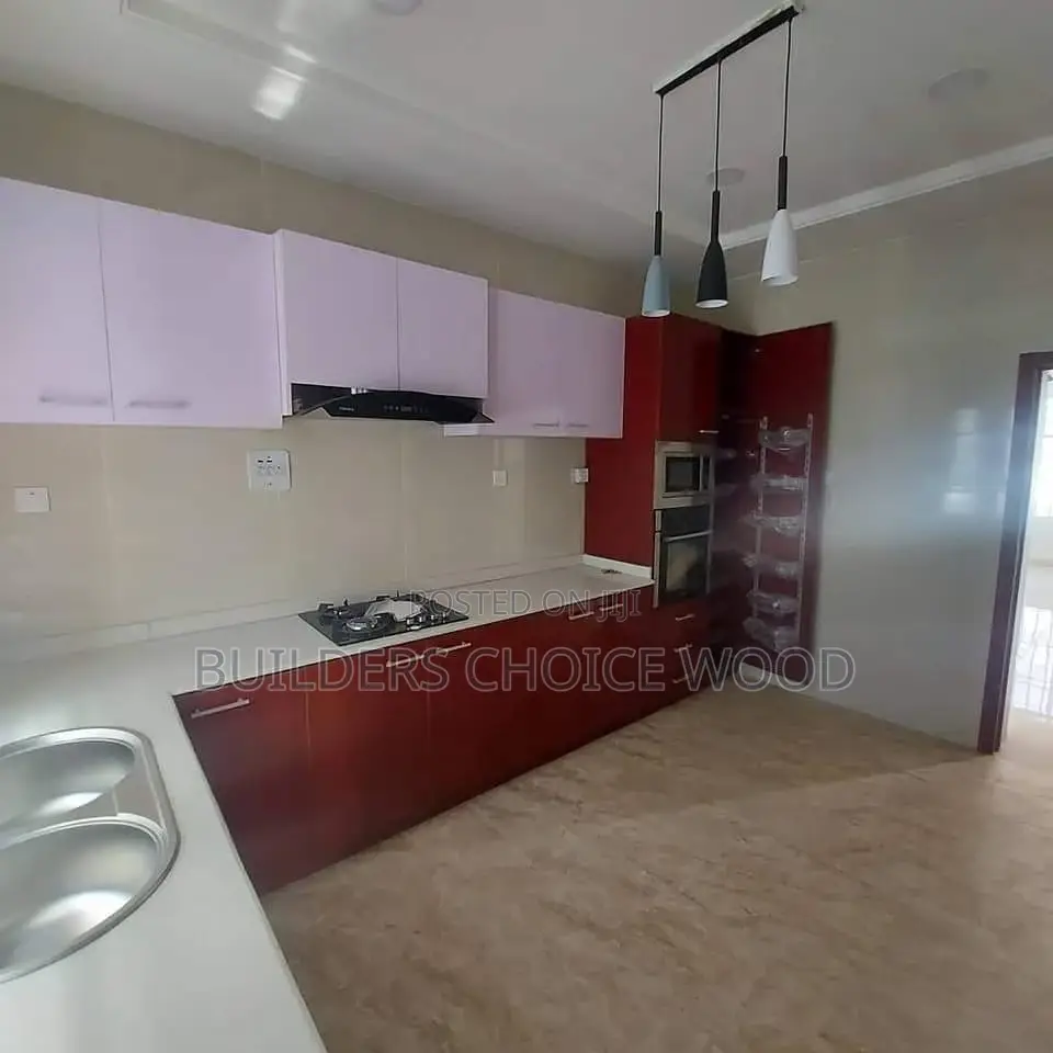 Kitchen Cabinet