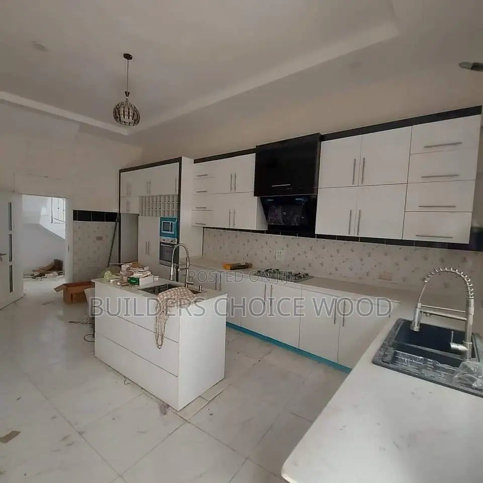 Kitchen Cabinet