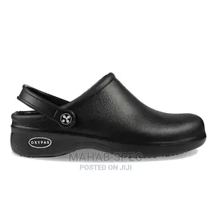 Oxypas Bestlight Clog Shoe Black