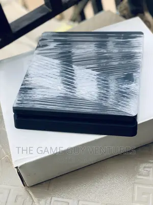 Slim Ps4(Hacked)