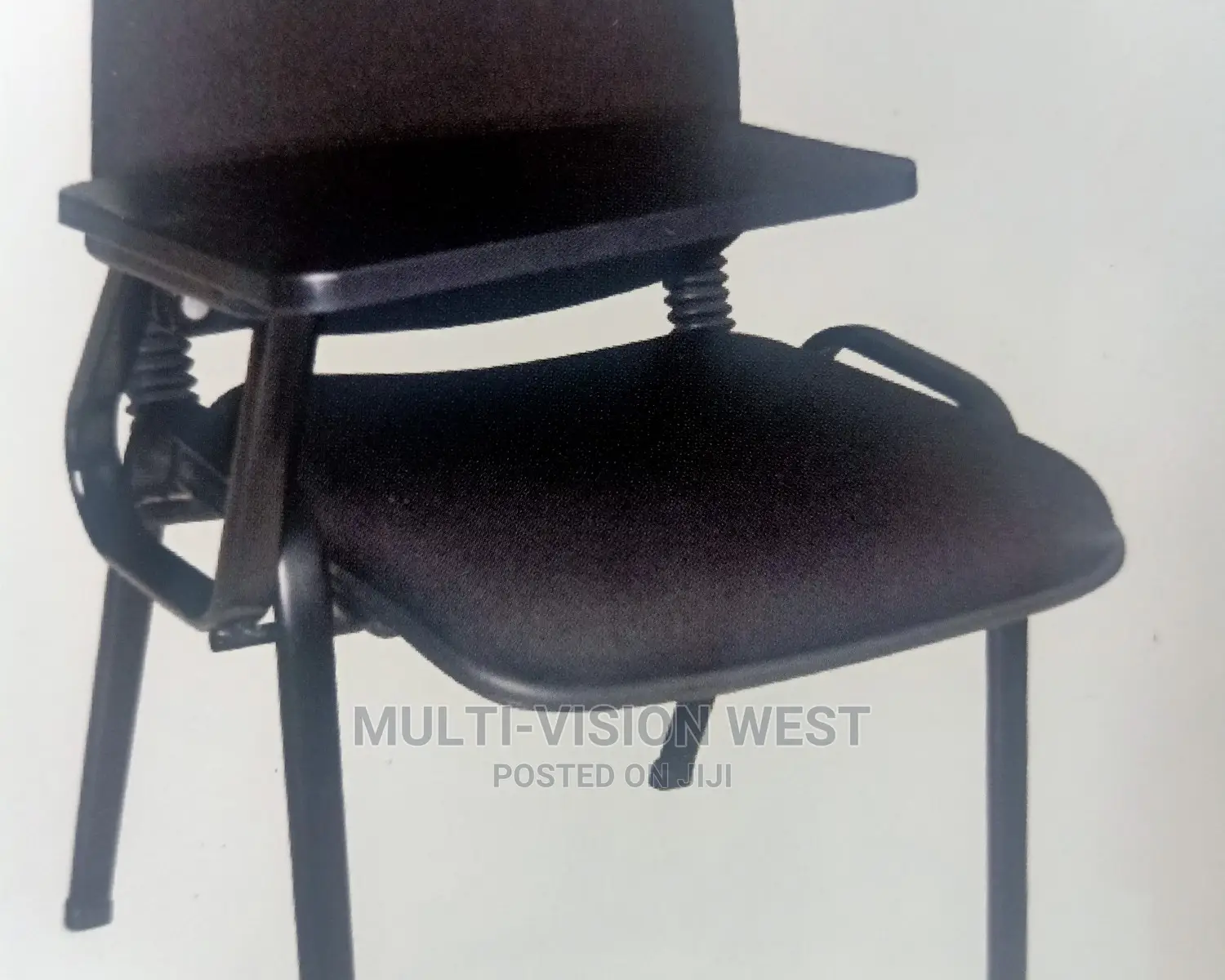 MAX-B Study Chair