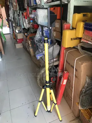 Telescopic Halogen Lamp