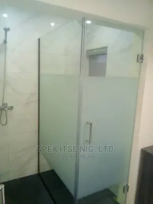 Civic Shower Cubicle