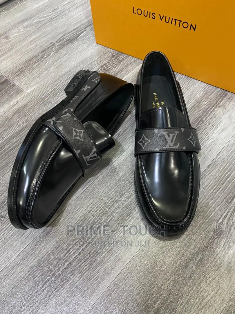 Solid Italian Leather Shoes