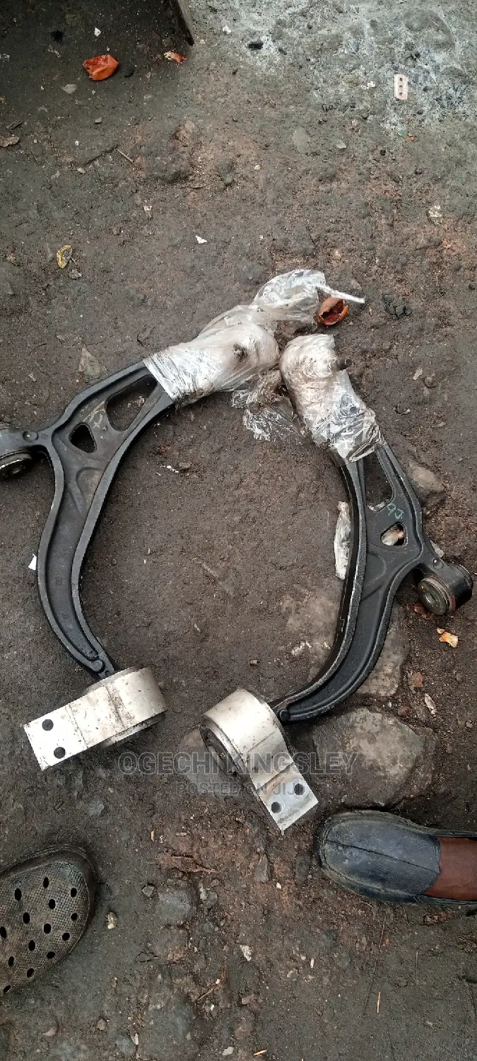 Ford Explorer Lower Arm 2013