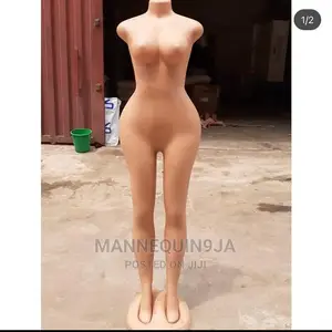 Big Hips Headless Female Mannequin