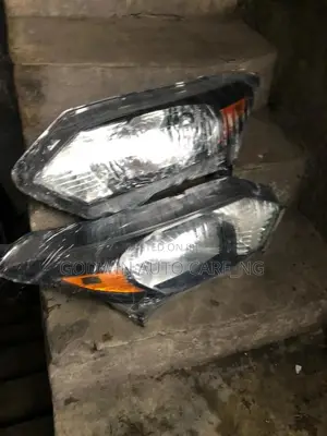 Headlight 2016 Honda HRV