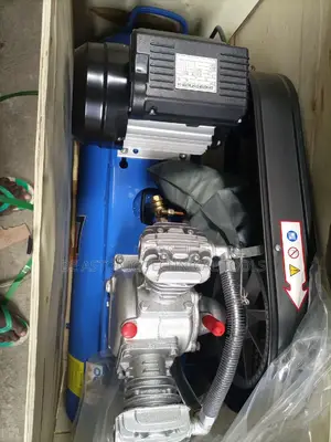 100l Maxmech Air Compressor