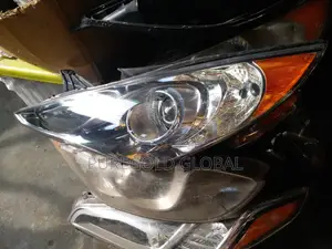 Sonata 2012 Model Headlamp American Spec.