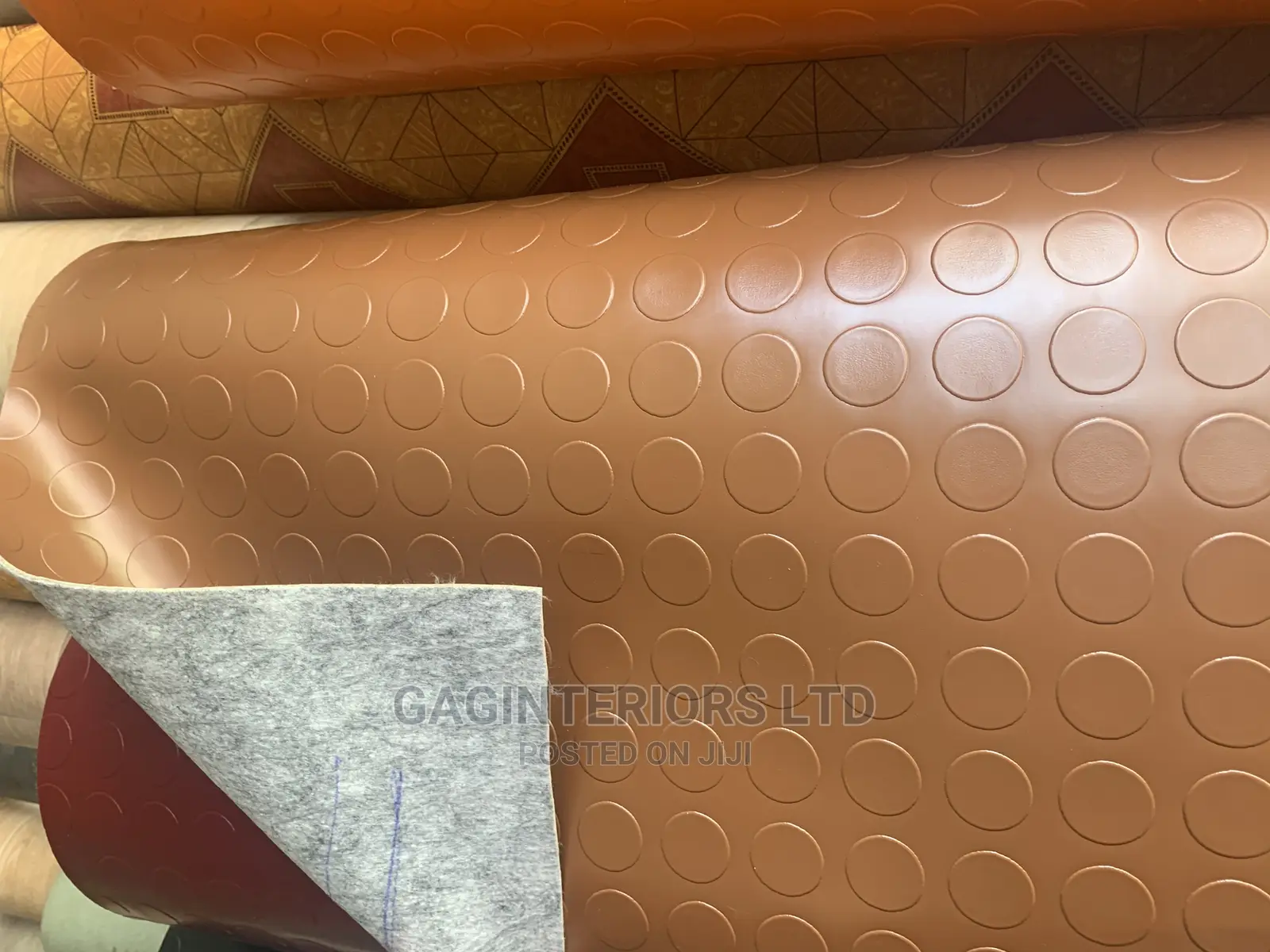 Thick Button Carpet