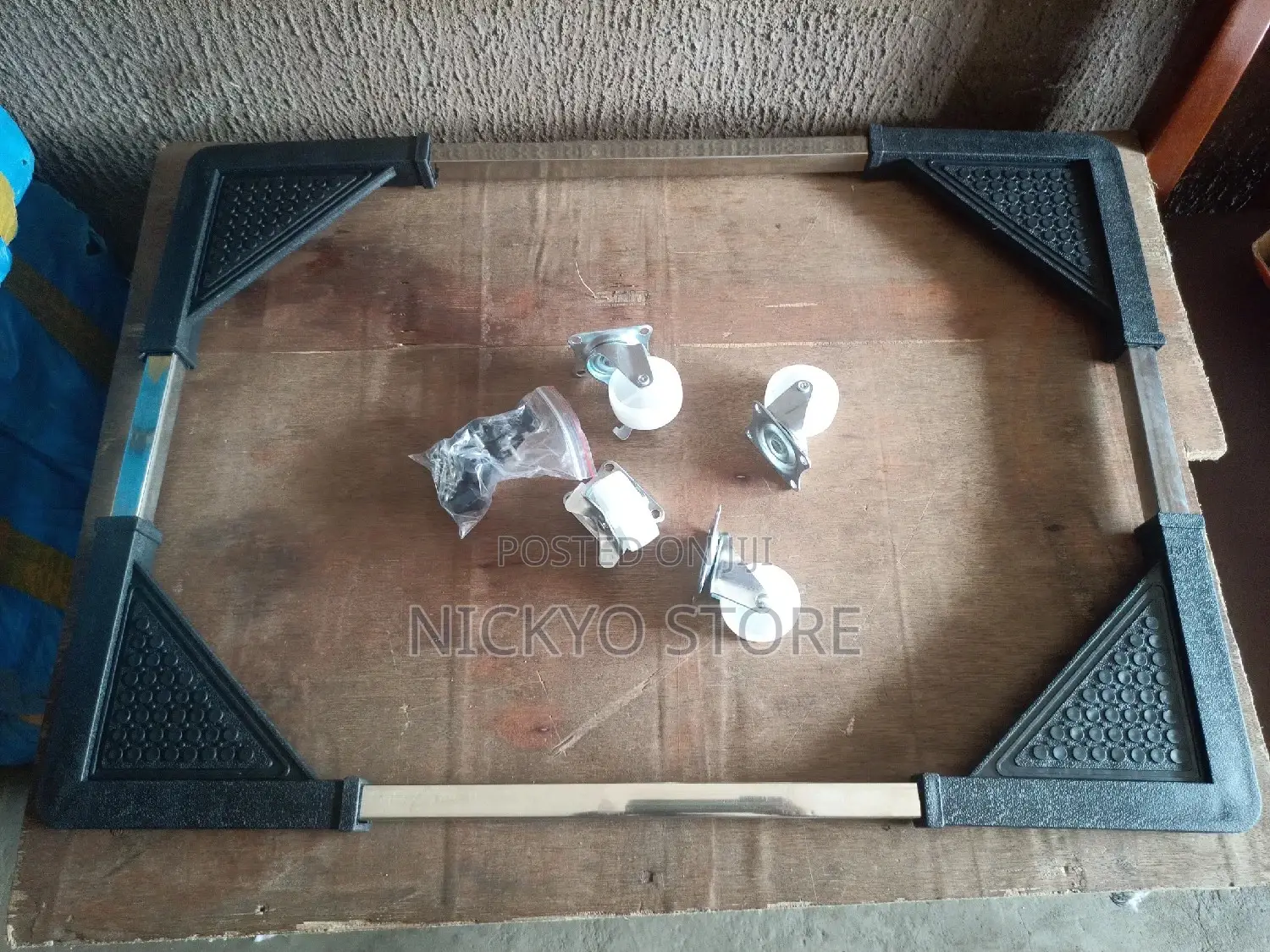 Special Base For Washing Machine And Refrigerator
