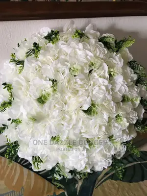 Cream Funeral Wreath