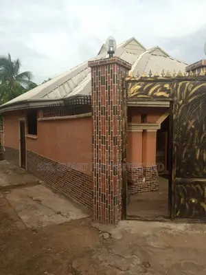 3bdrm Apartment in Ifite Awka for sale