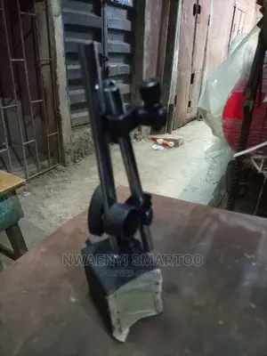 Magnetic Stand