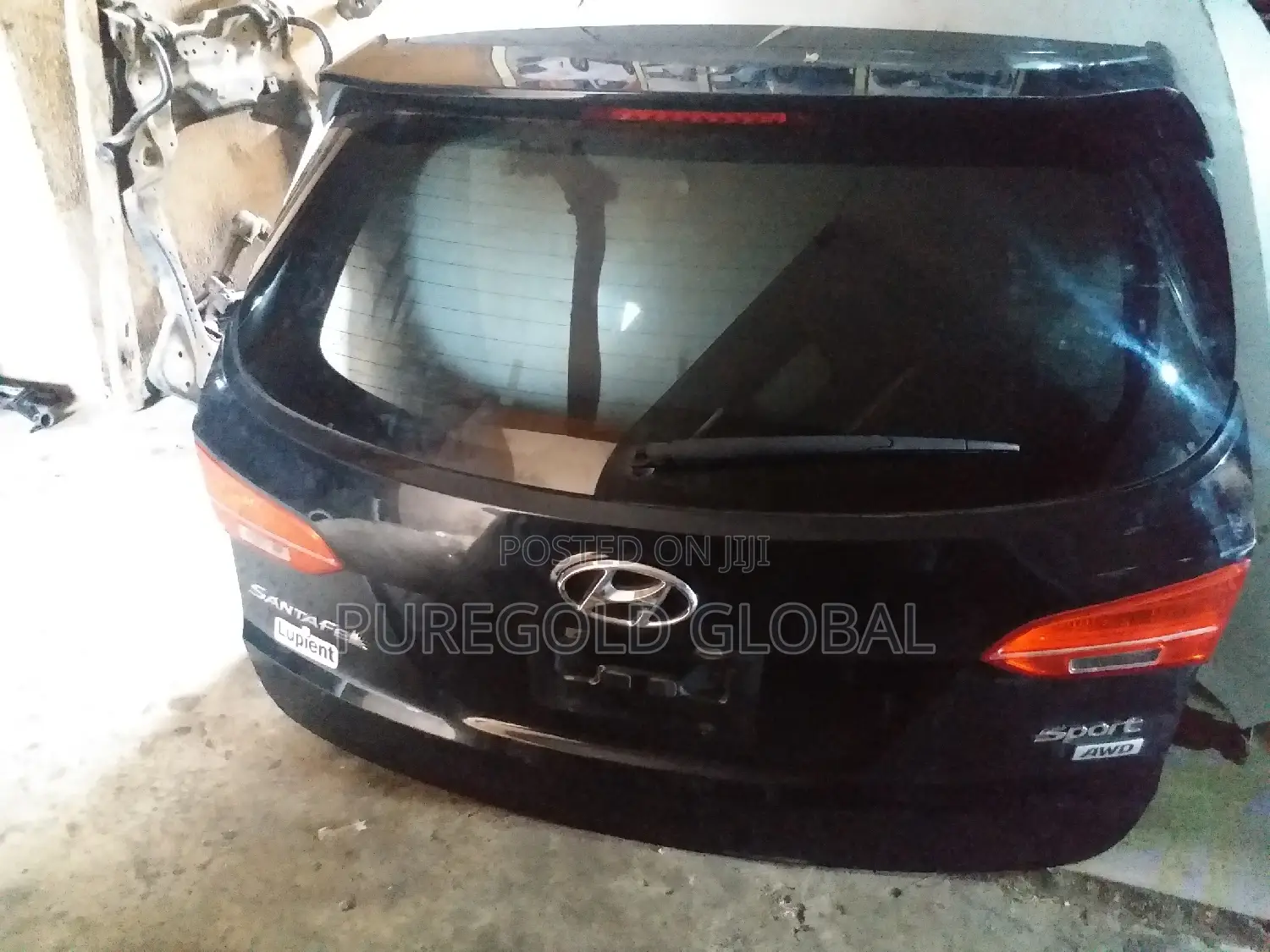 Hyundai Santafe 2014 Trunk(Boot)