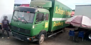 Mercedes Truck 814