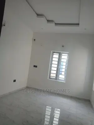 3bdrm Bungalow in Vantage Estate, Lakowe for rent