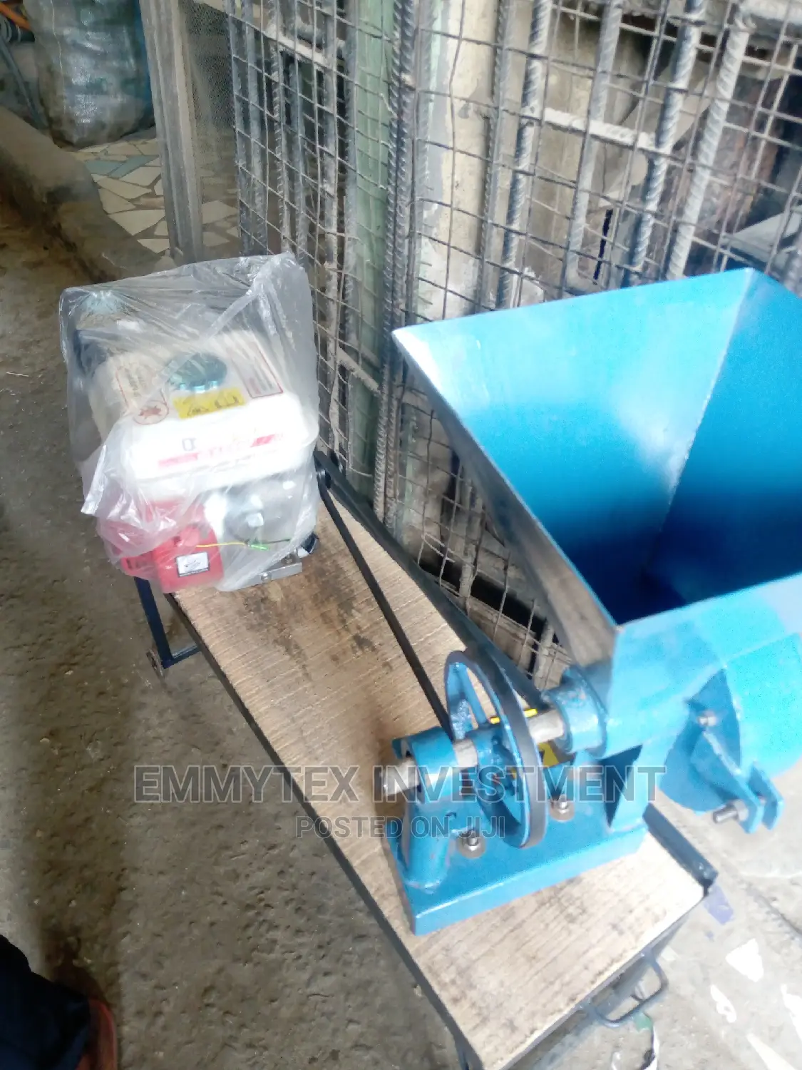 A Set Quality Grinding Machine