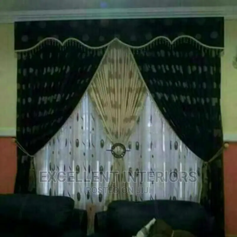 Quality Board Designed Curtain