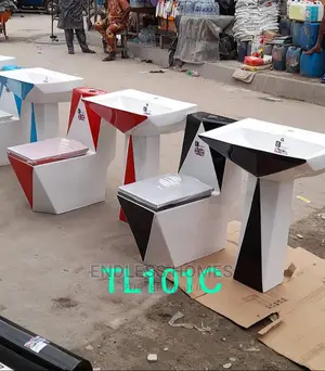 High Quality Unique Water Closet With Beautiful Design