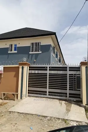 3bdrm Block of Flats in Jehovah Witness for rent