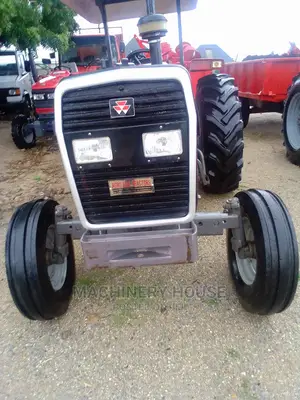 Massey Ferguson Tractors 385