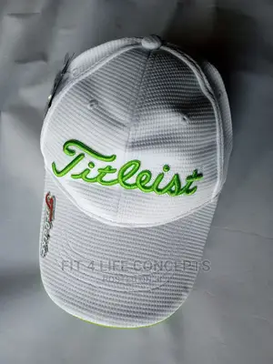 Golf Ball Titleist Cap