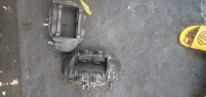 Caliper Landcrusier, Lx 570,V8 2014