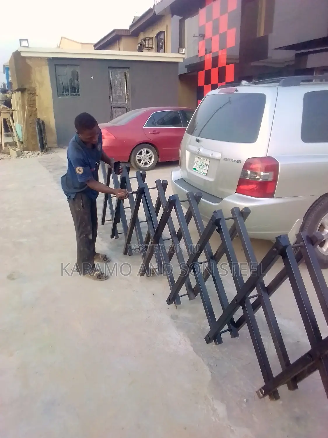Mini Collastible Gates And Roller Shorter