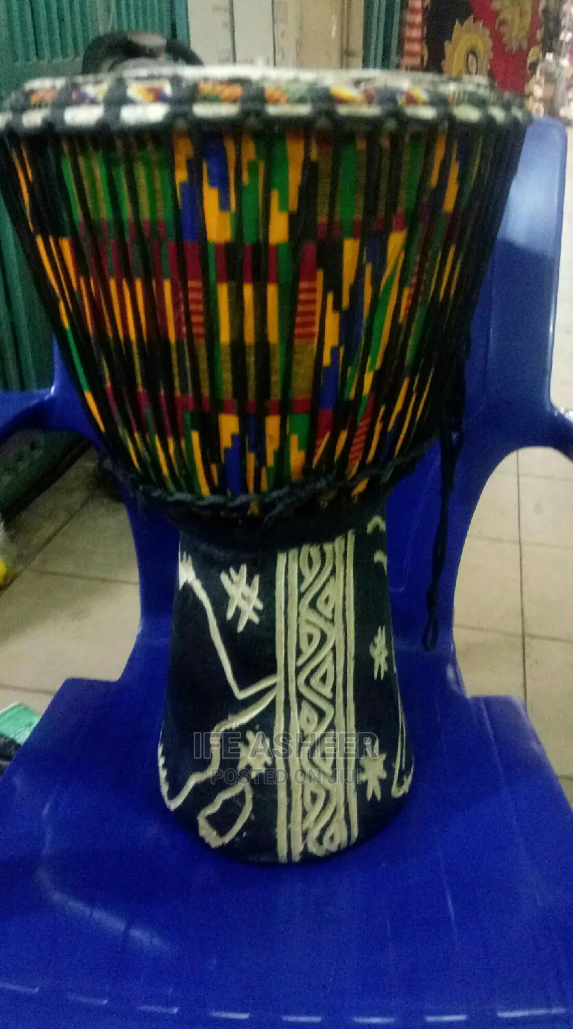 Jembe Ghanian Talking Drum 003