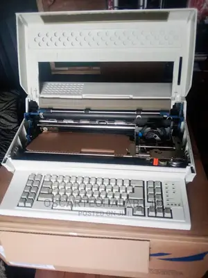 Ibm Electronics Typewriter Wheelwriter 3000 by Lexmark