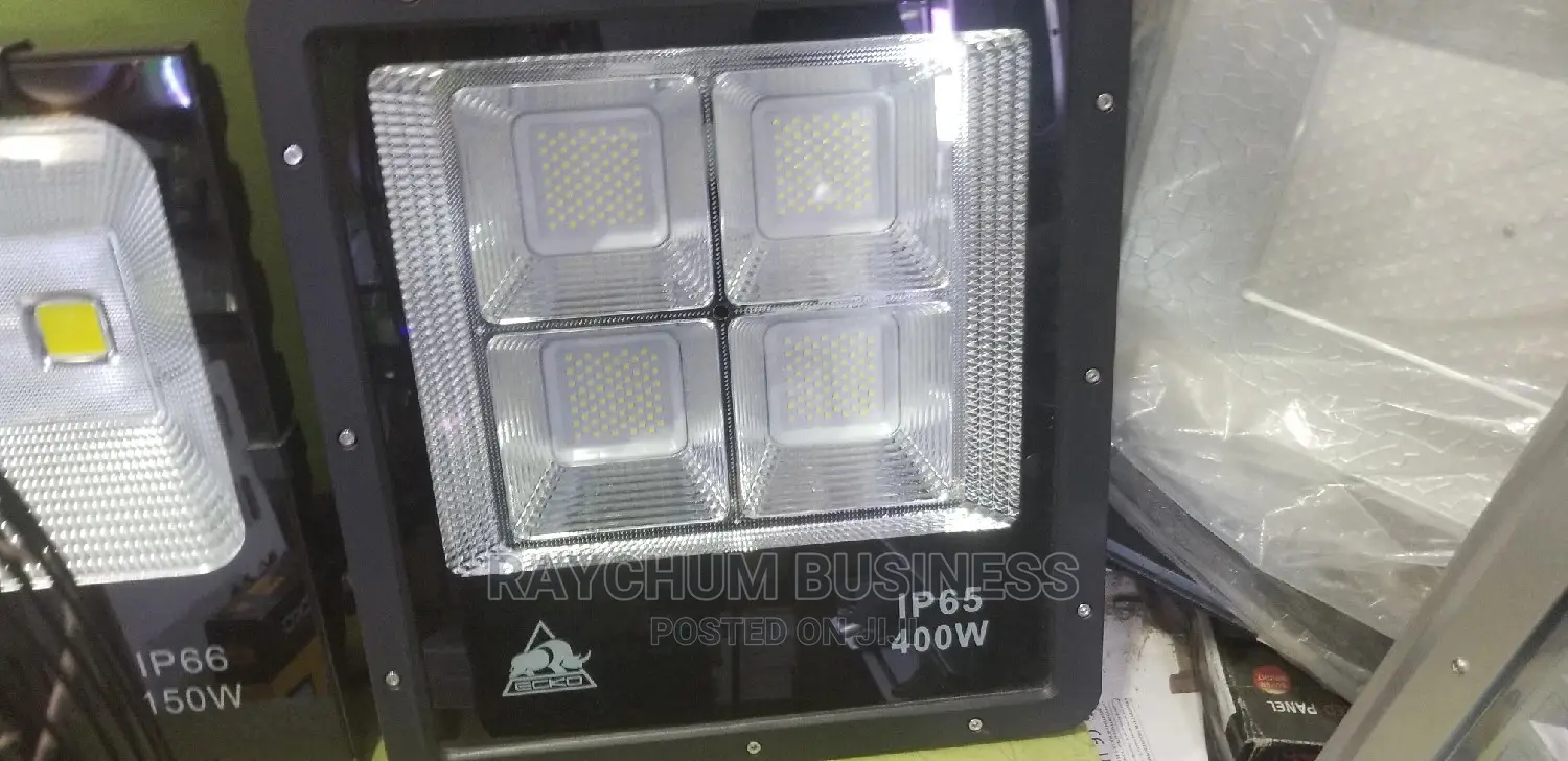 Solar Flood Light 4eyes Super Bright 200w