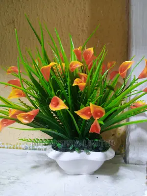 Table Flower Decorations