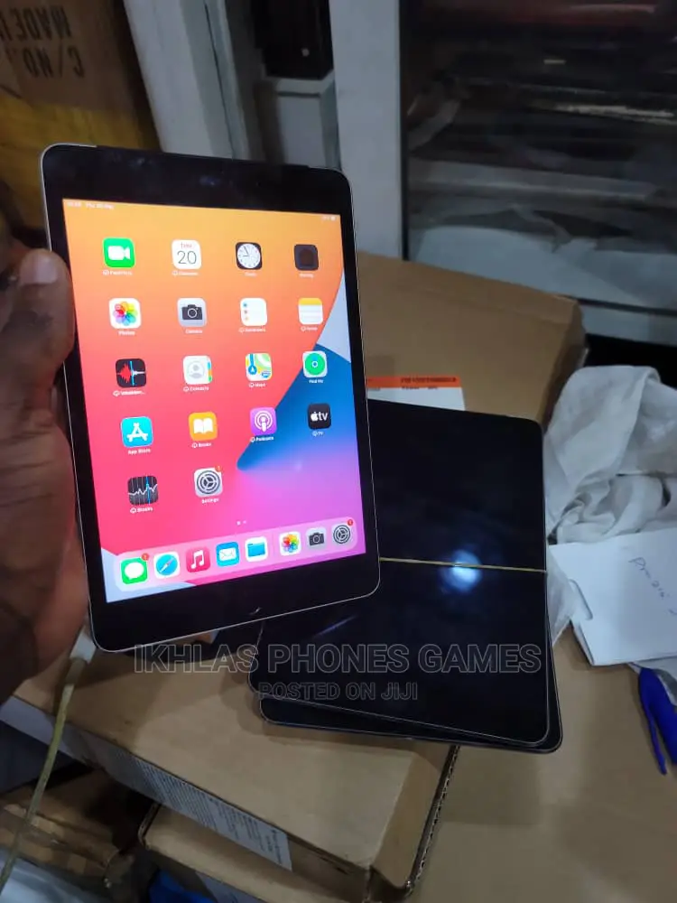 Apple iPad mini 4 128 GB