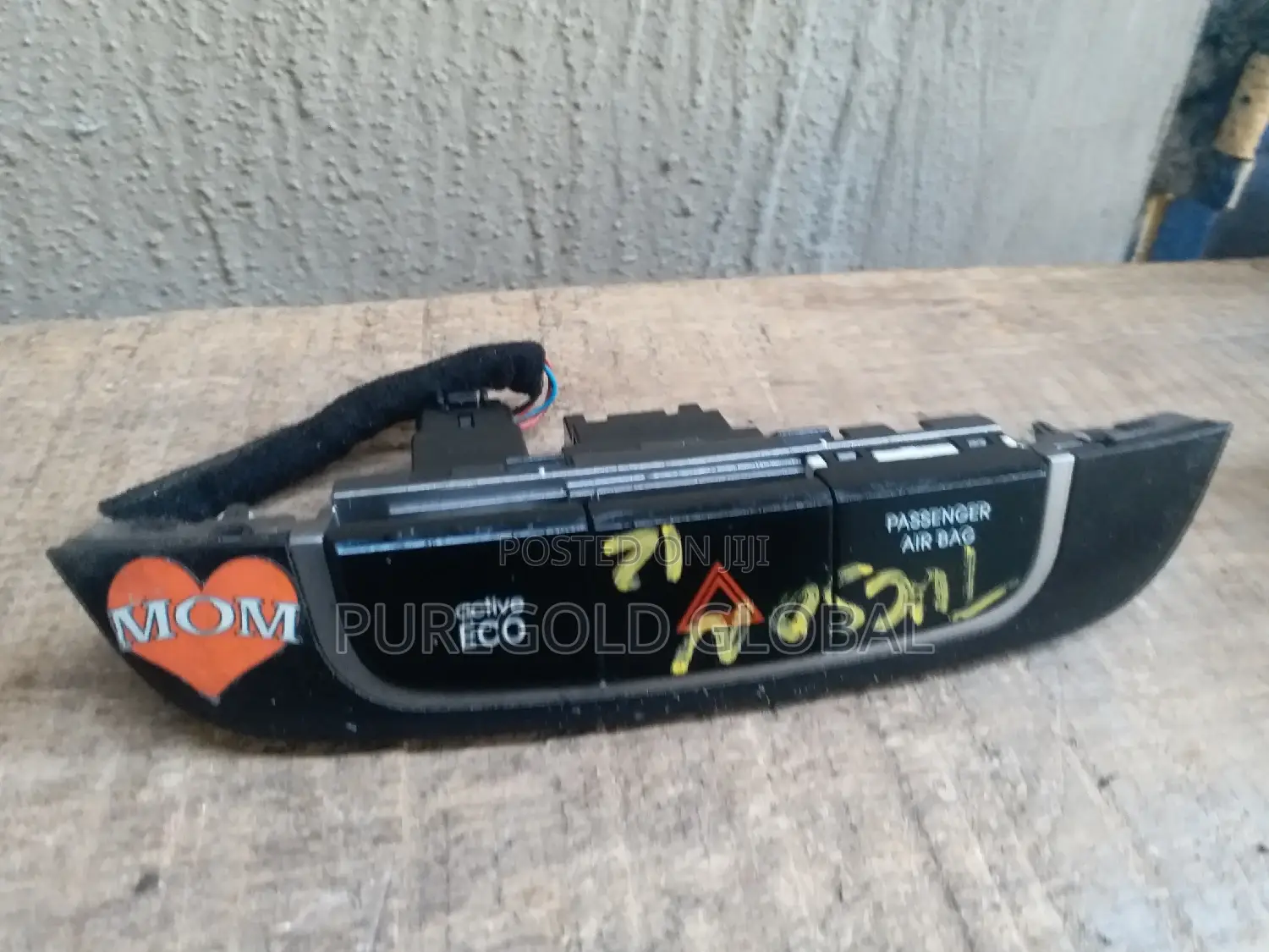 Tucson 2016 Dashboard Clock