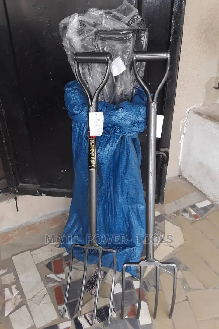 Garden Digging Fork Steel Shaft