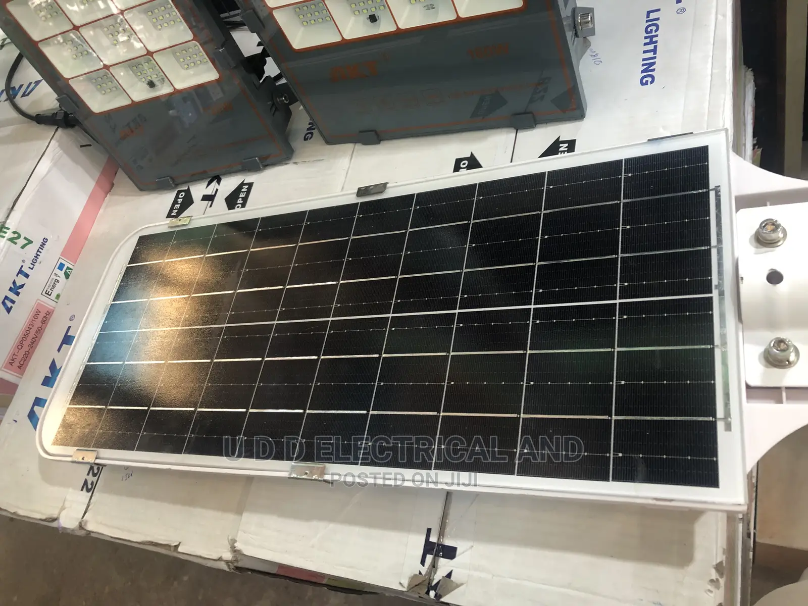 150watts All in One Solar Lights