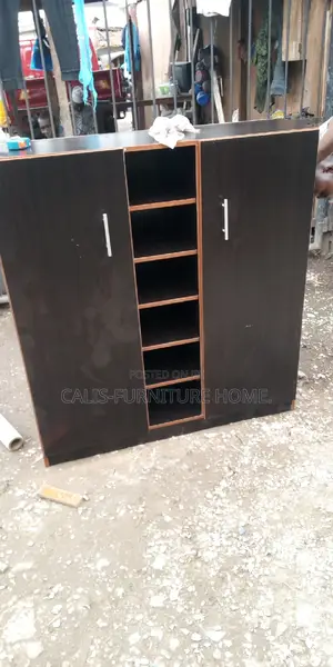 4ft X 4ft Shoe Rack