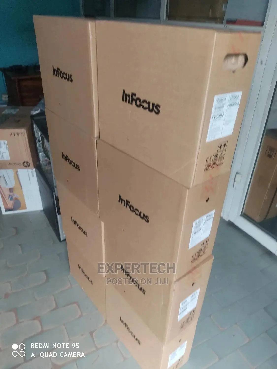 Infocus In134 DLP Projector (P117)