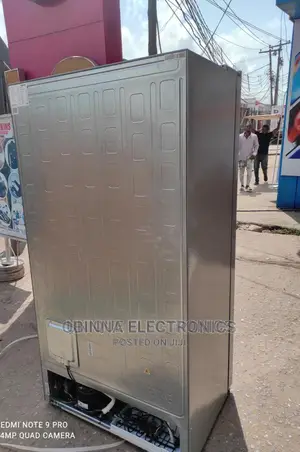 Brand New HISENSE Side by Sidy Fridge/With Dispenser/Black/