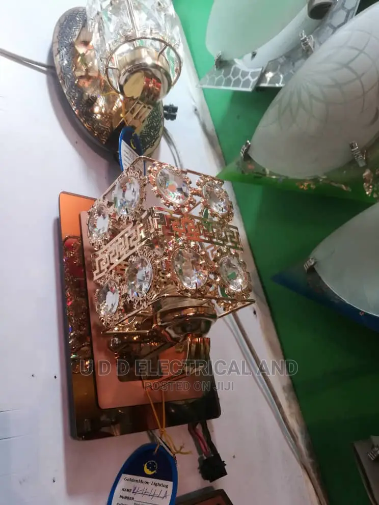 Quality Fancy Crystal Wall Brackets