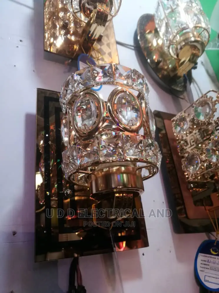 Quality Fancy Crystal Wall Brackets