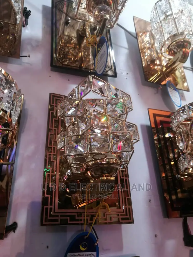 Quality Fancy Crystal Wall Brackets