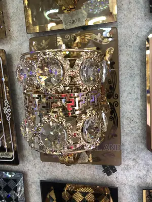 Quality Fancy Crystal Wall Brackets