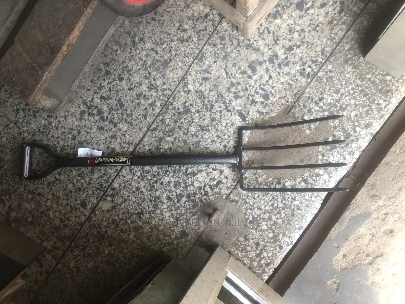 Iron Head Fork Hoe Professional